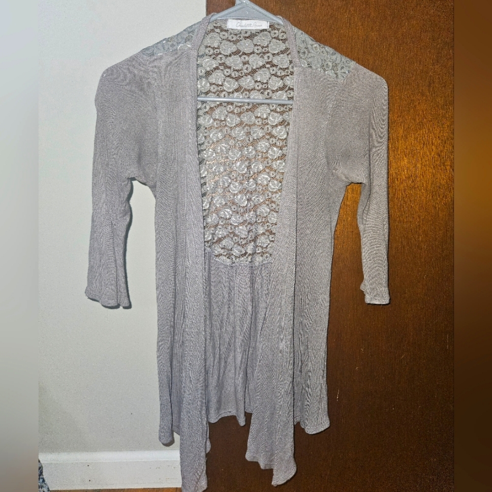 Charlotte Russe gray cardigan sweater flowy with floral design on back size S